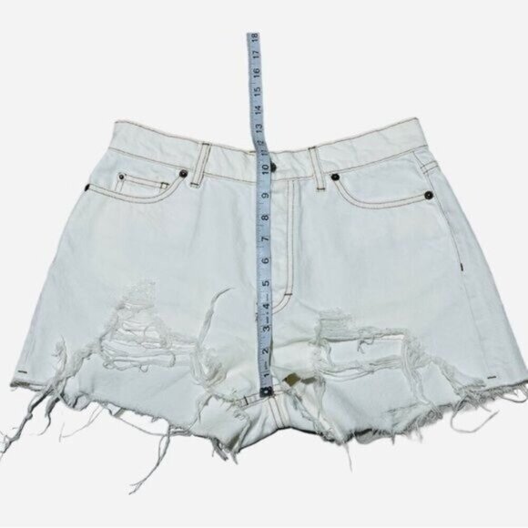 IRO FANNE Preshrunk Distressed Denim Shorts – High Rise Ecru, Size 26 - Picture 5 of 9
